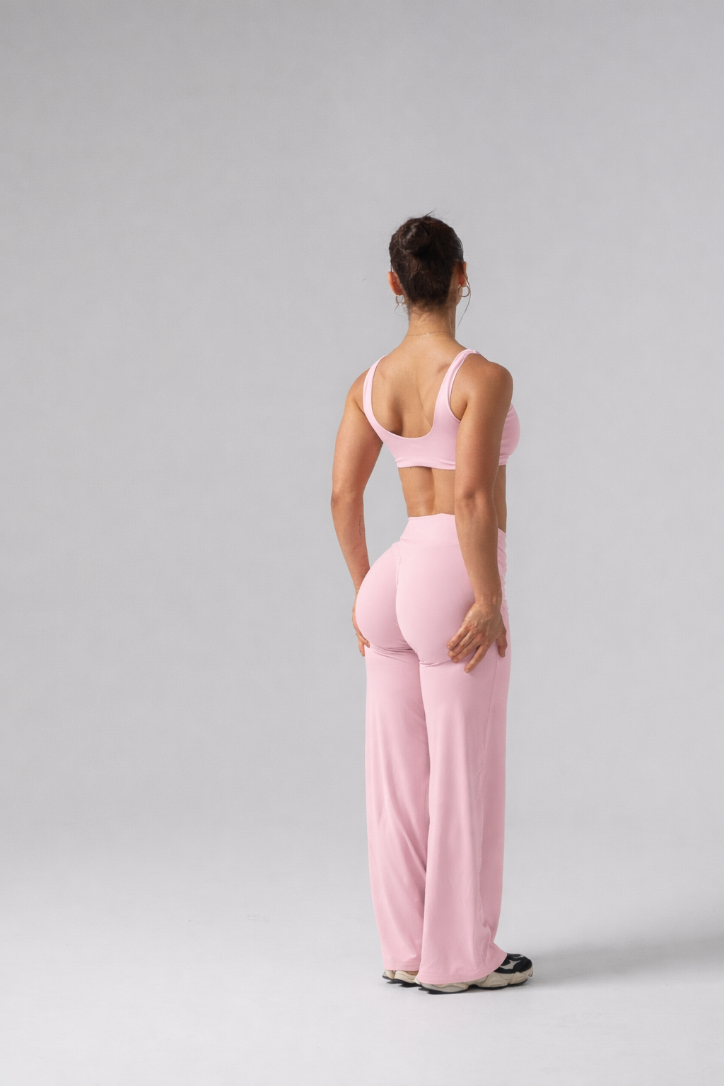 SEAMLESS COLLECTION
