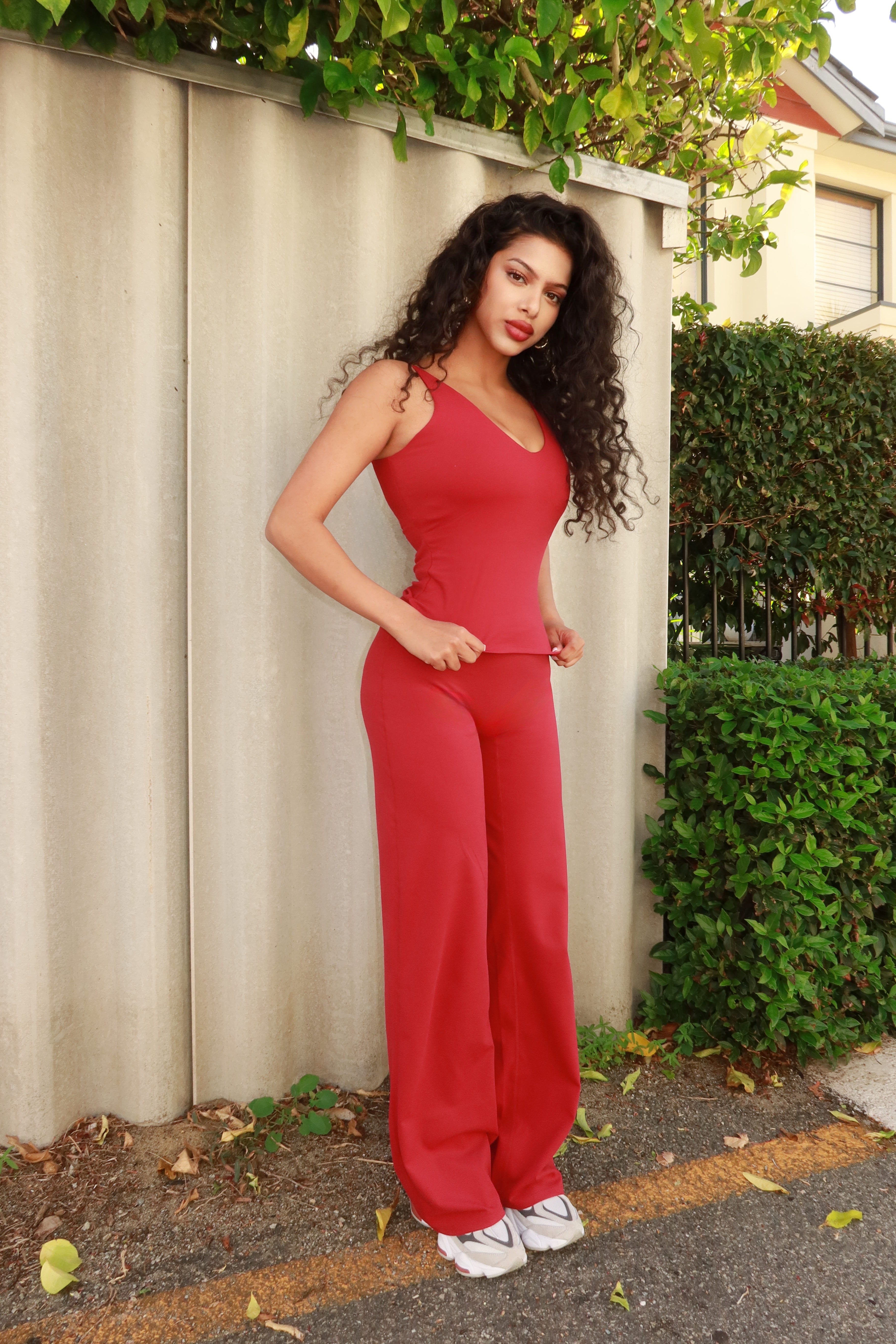 Seamless Longline Sculpt Vest - Cherry