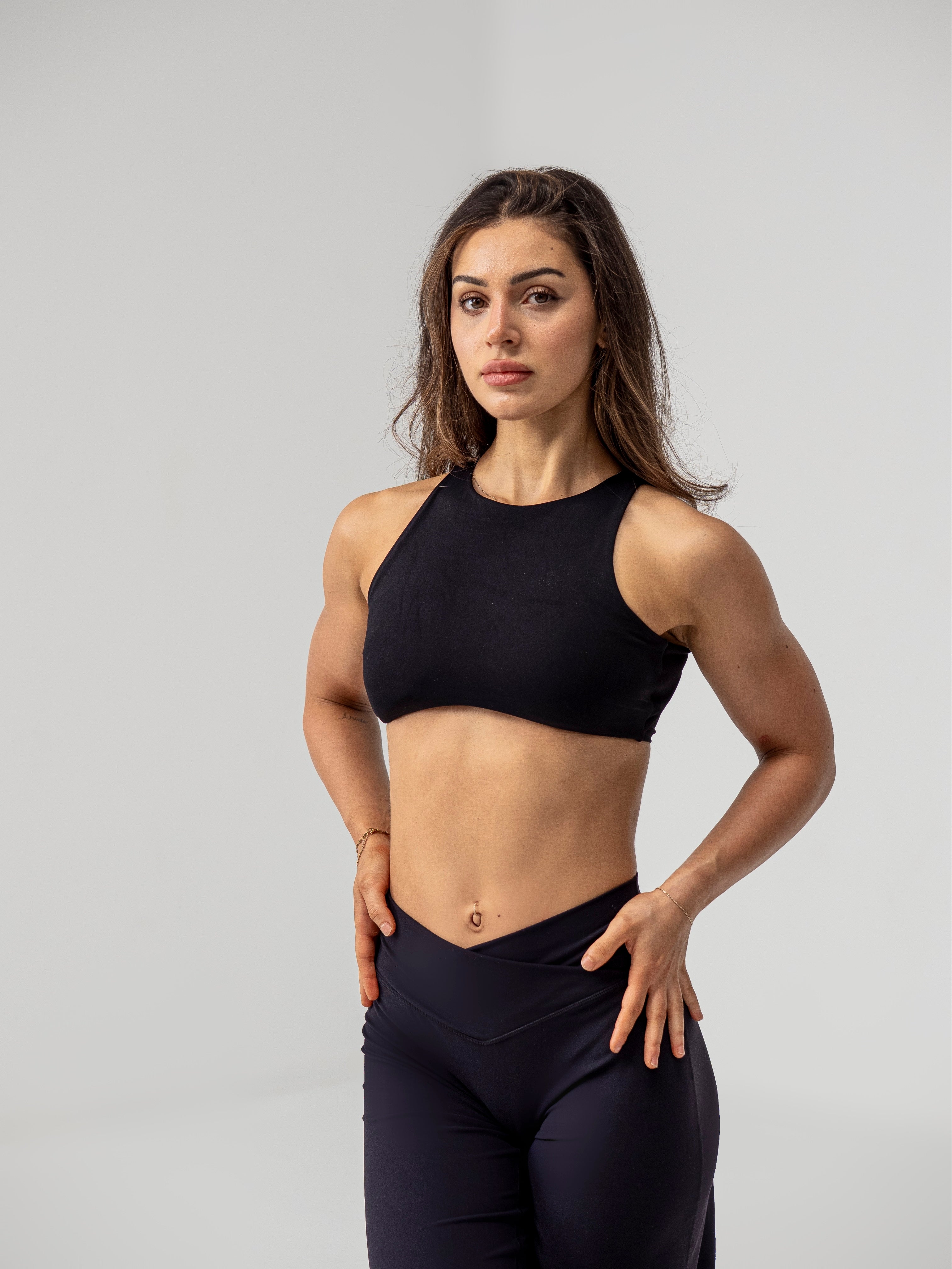 Seamless High Neck Open Back Bra- Midnight