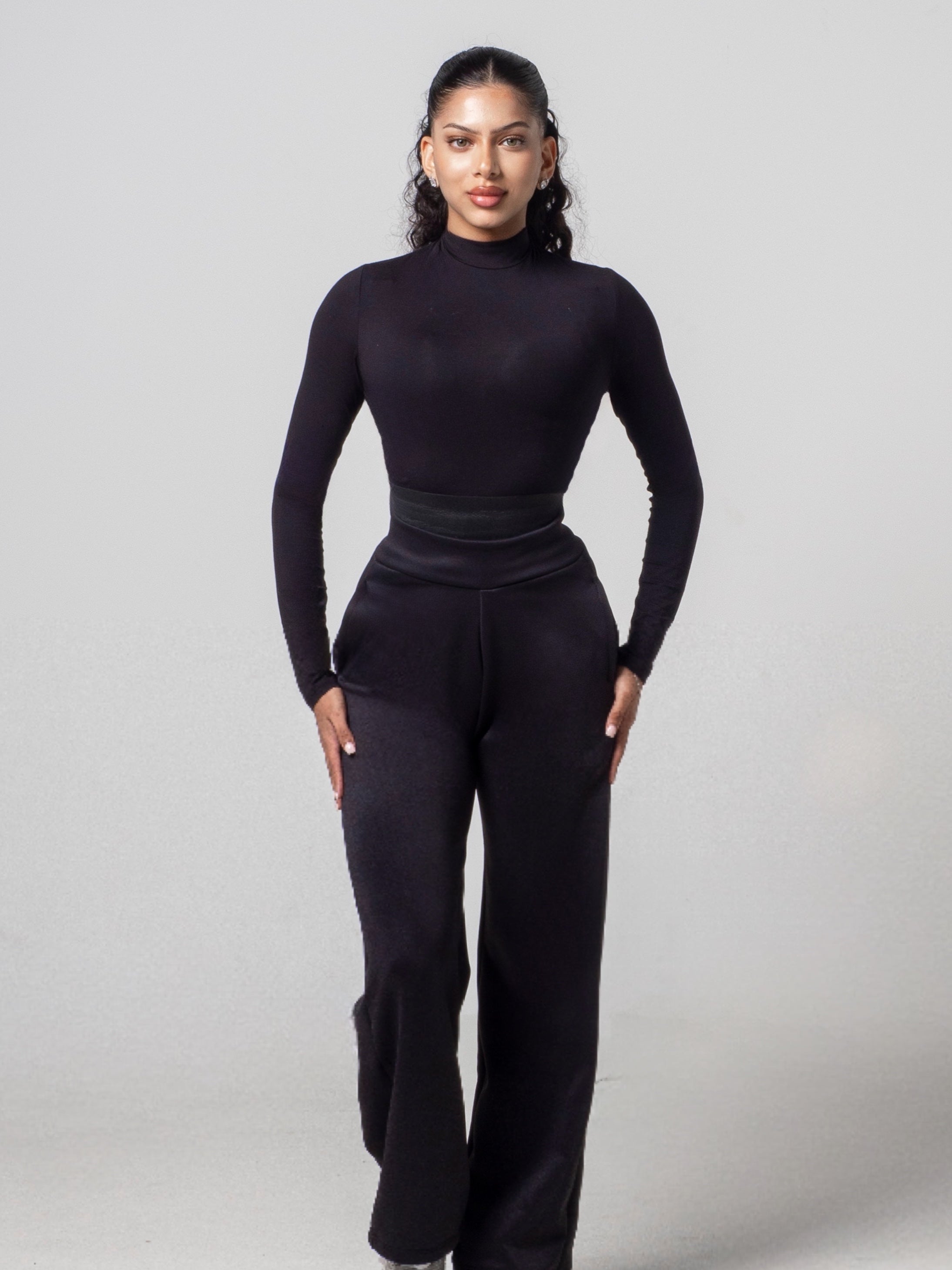 PRE ORDER Aura Wide Leg Pant - Midnight